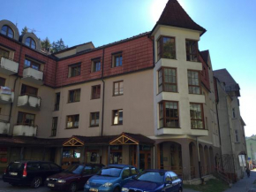 Отель Apartments Jáchymák  Яхимов